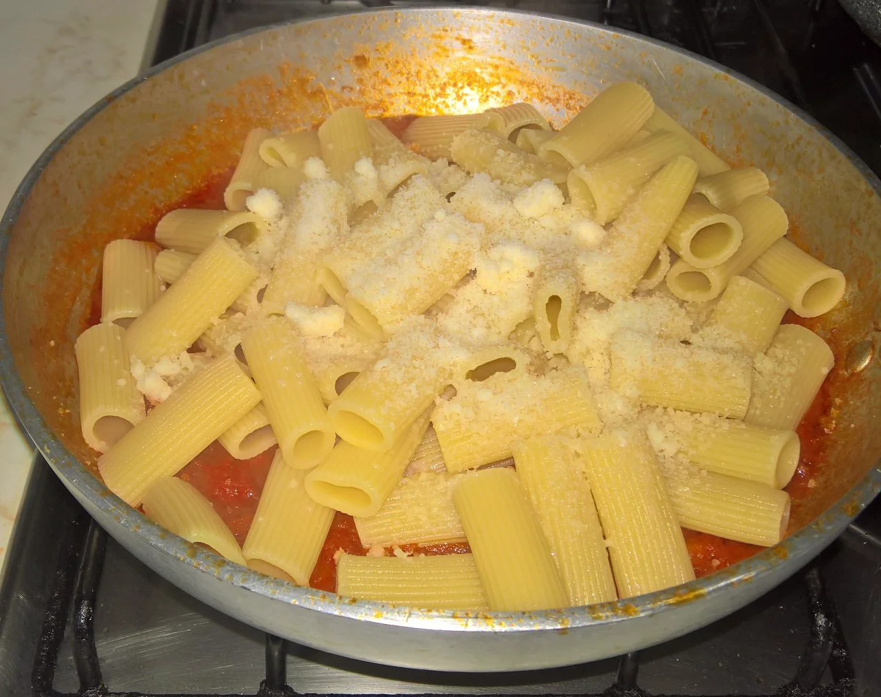 Rigatoni carote e pancetta